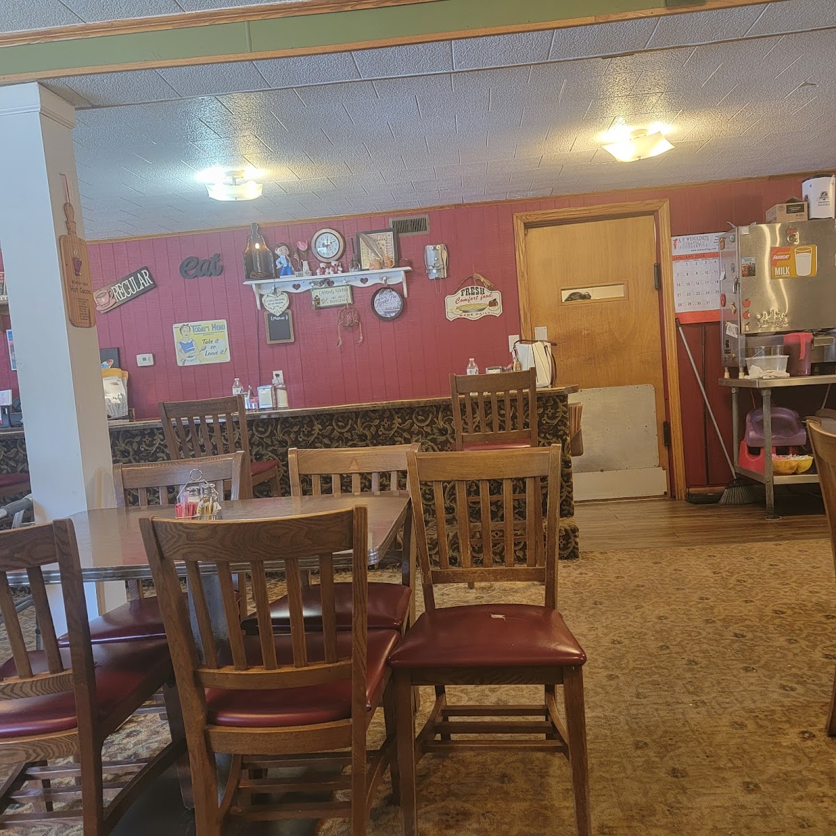 Dianne's Restaurant-3