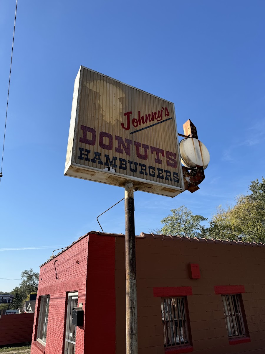 Johnny's Donuts-3