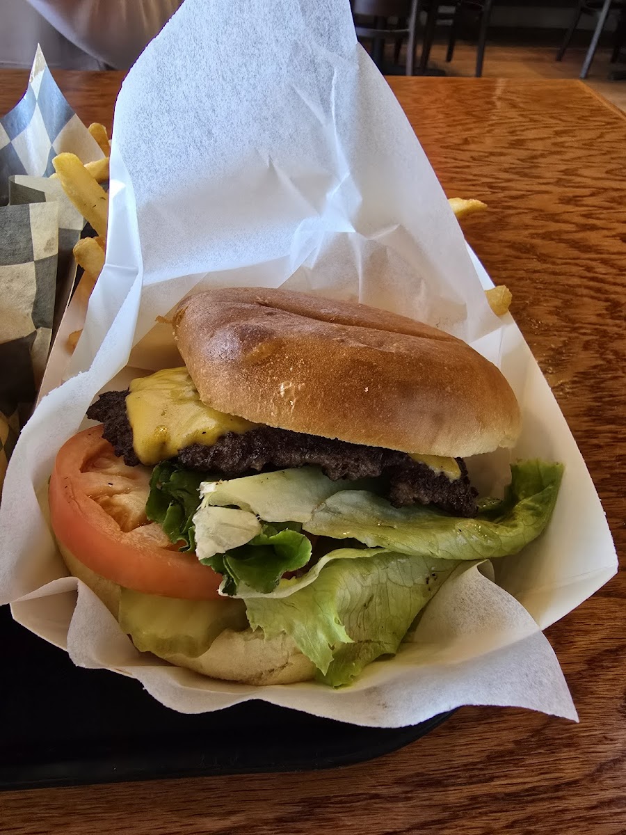 Toula Burger Co-2