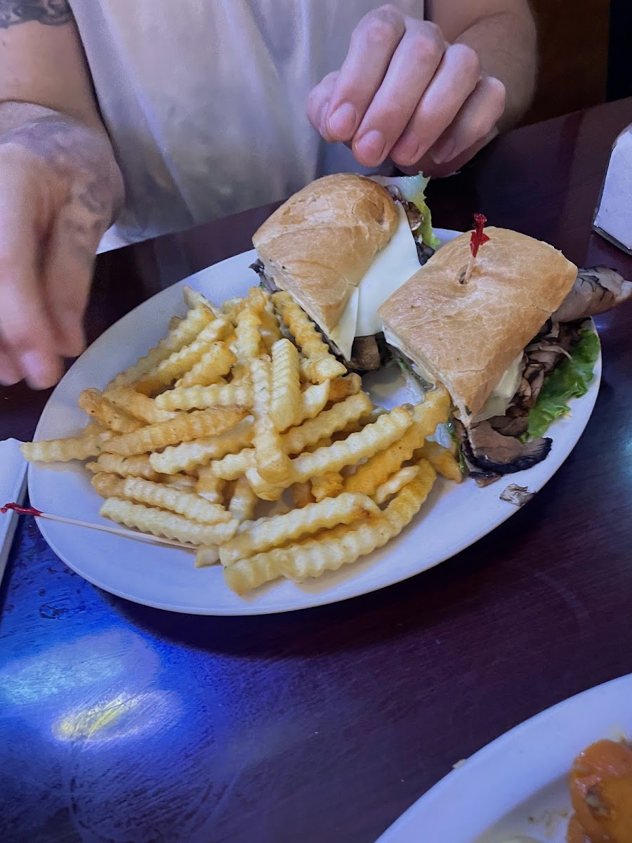 Pavilion Bar & Grill-2