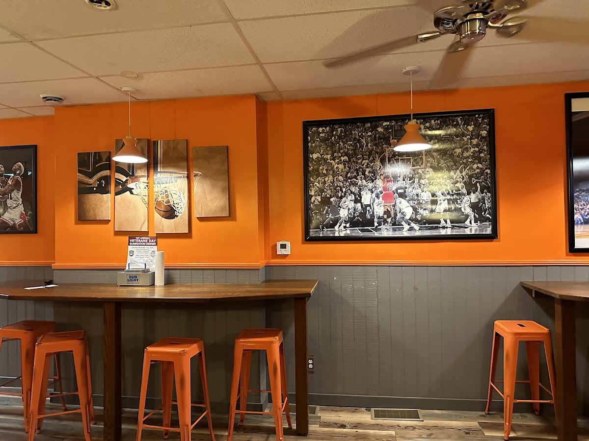 Hoops Cafe