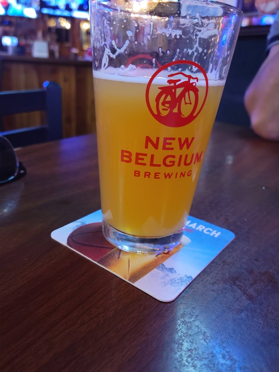 First N Ten Sports Pub-4