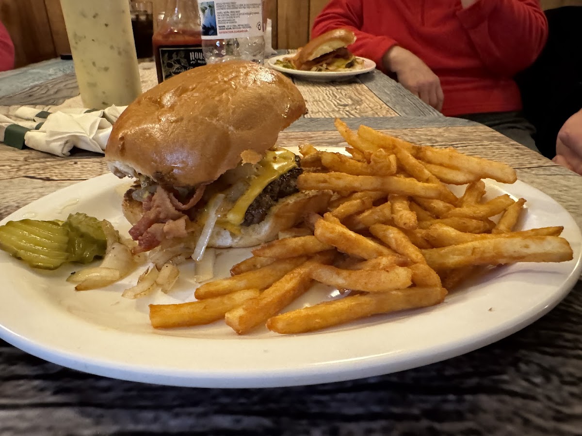 Marsh Inn-5