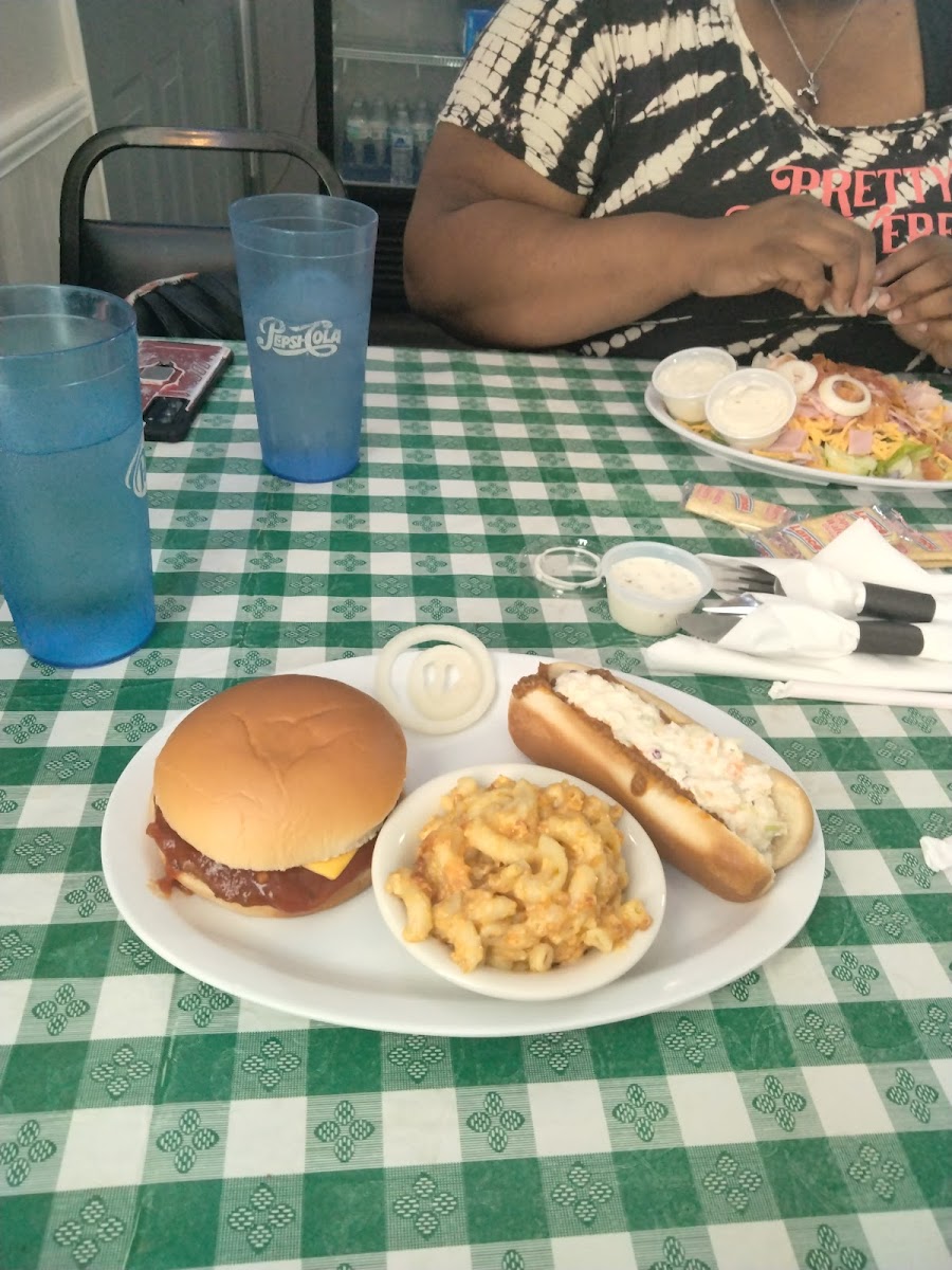 Dale's Diner-3