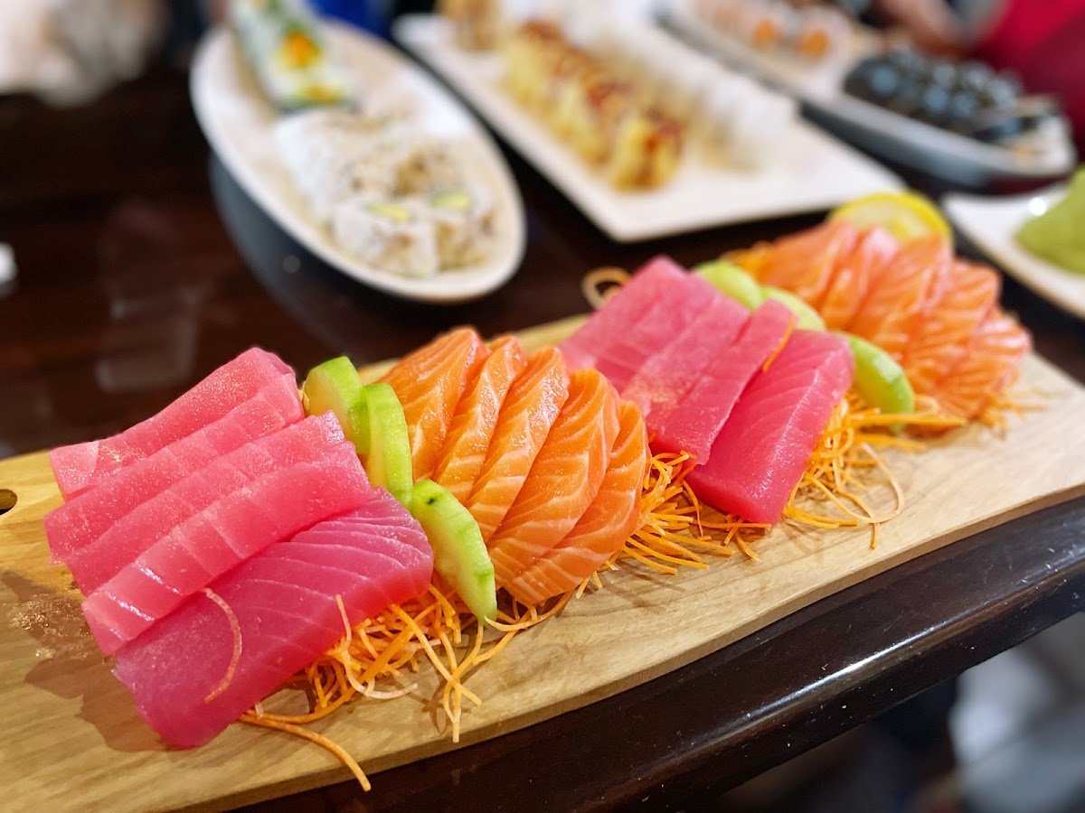 Jumbo Sushi-3
