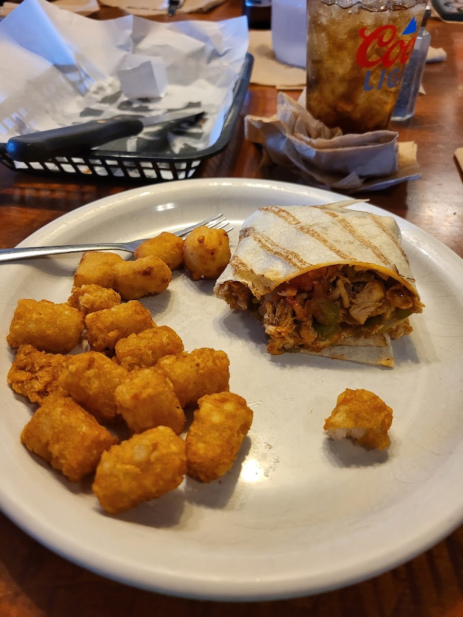 Lawrence's Pub And Eatery-2
