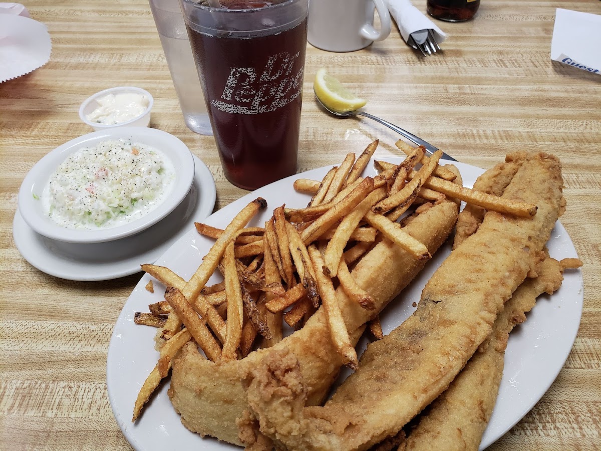 V & M Restaurant Bellville, Ohio-2