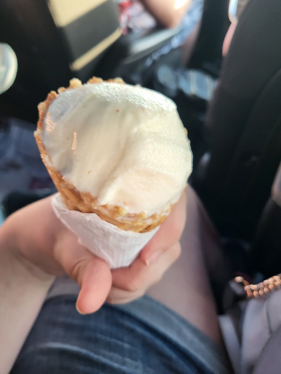 Grandpa's Homemade Ice Cream-5