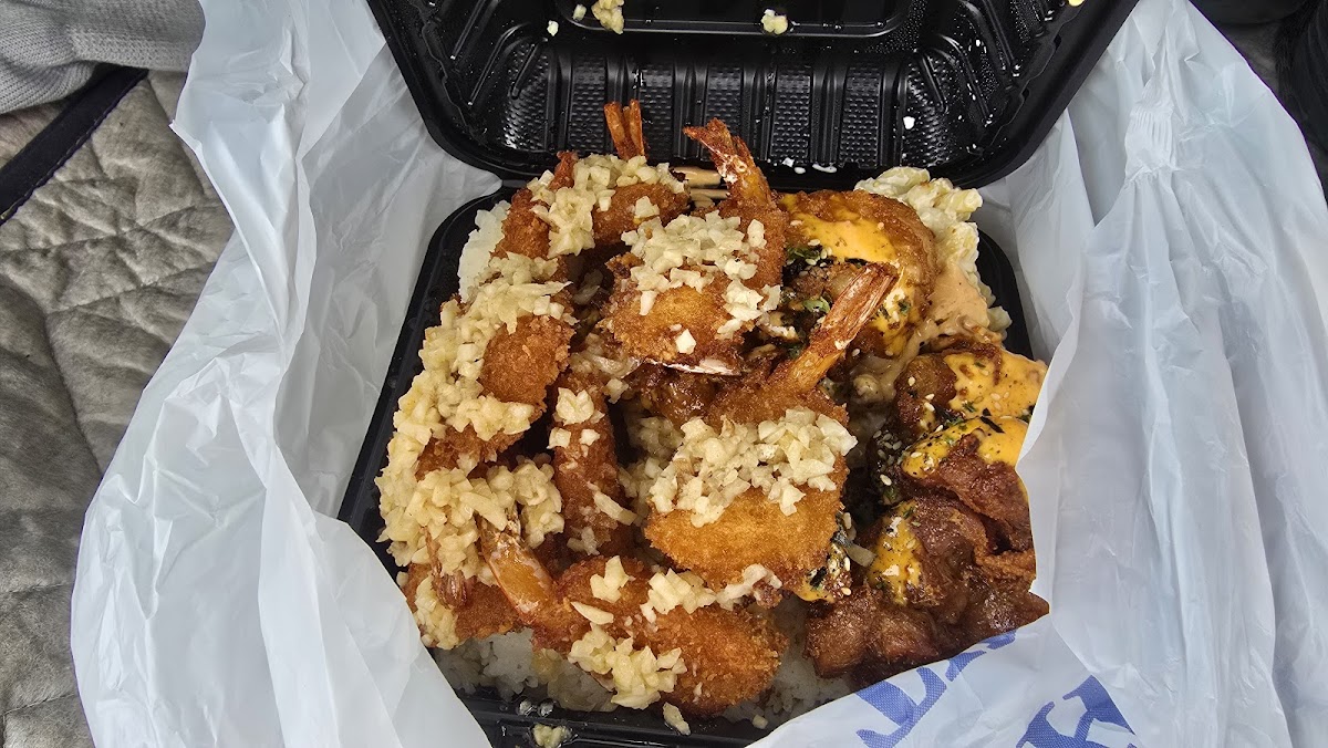 Hina’s Island Grindz And Catering-2