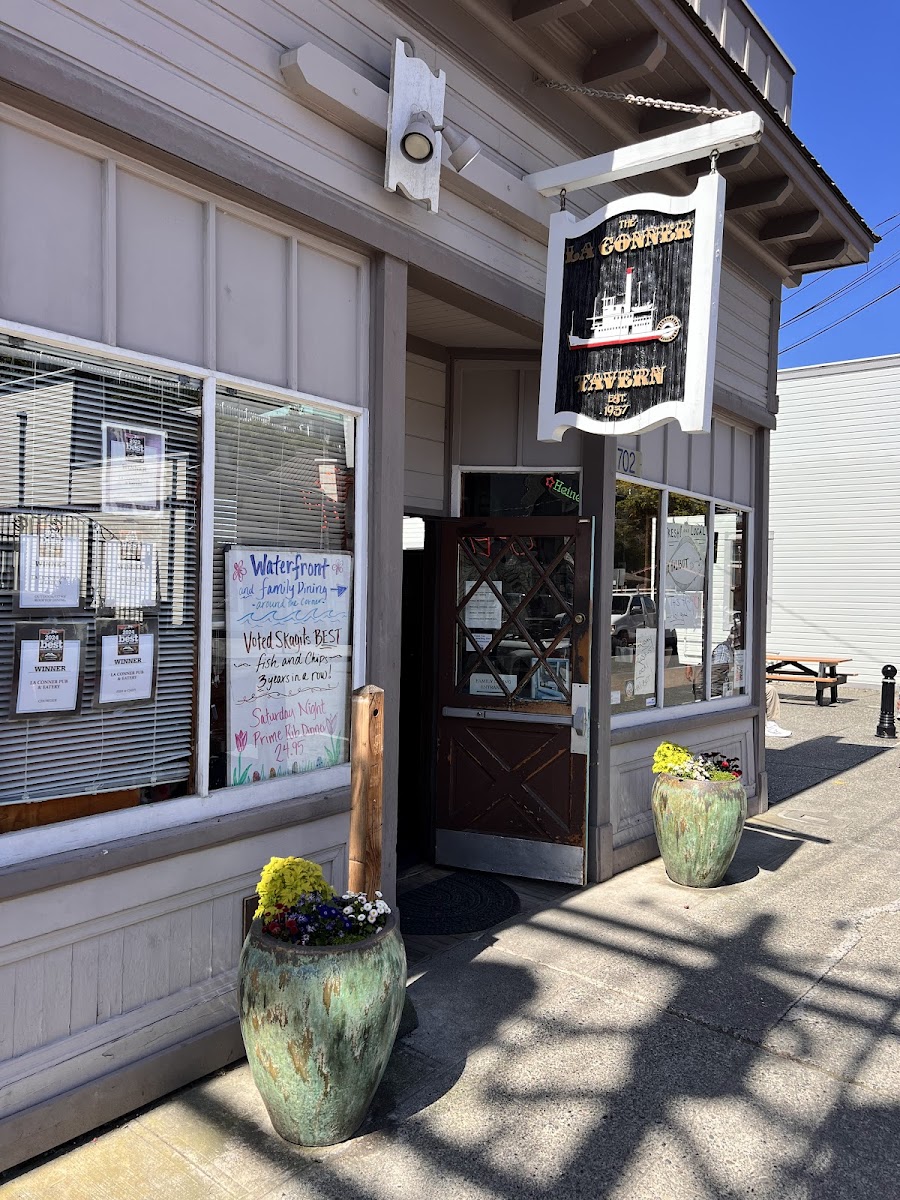 La Conner Pub & Eatery-1