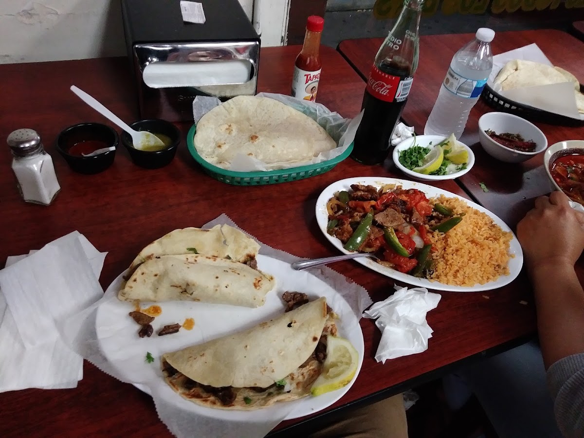 La Tapatias Bakery-3