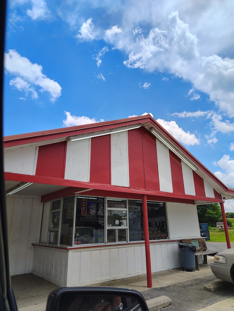 Lions Den Drive In-3