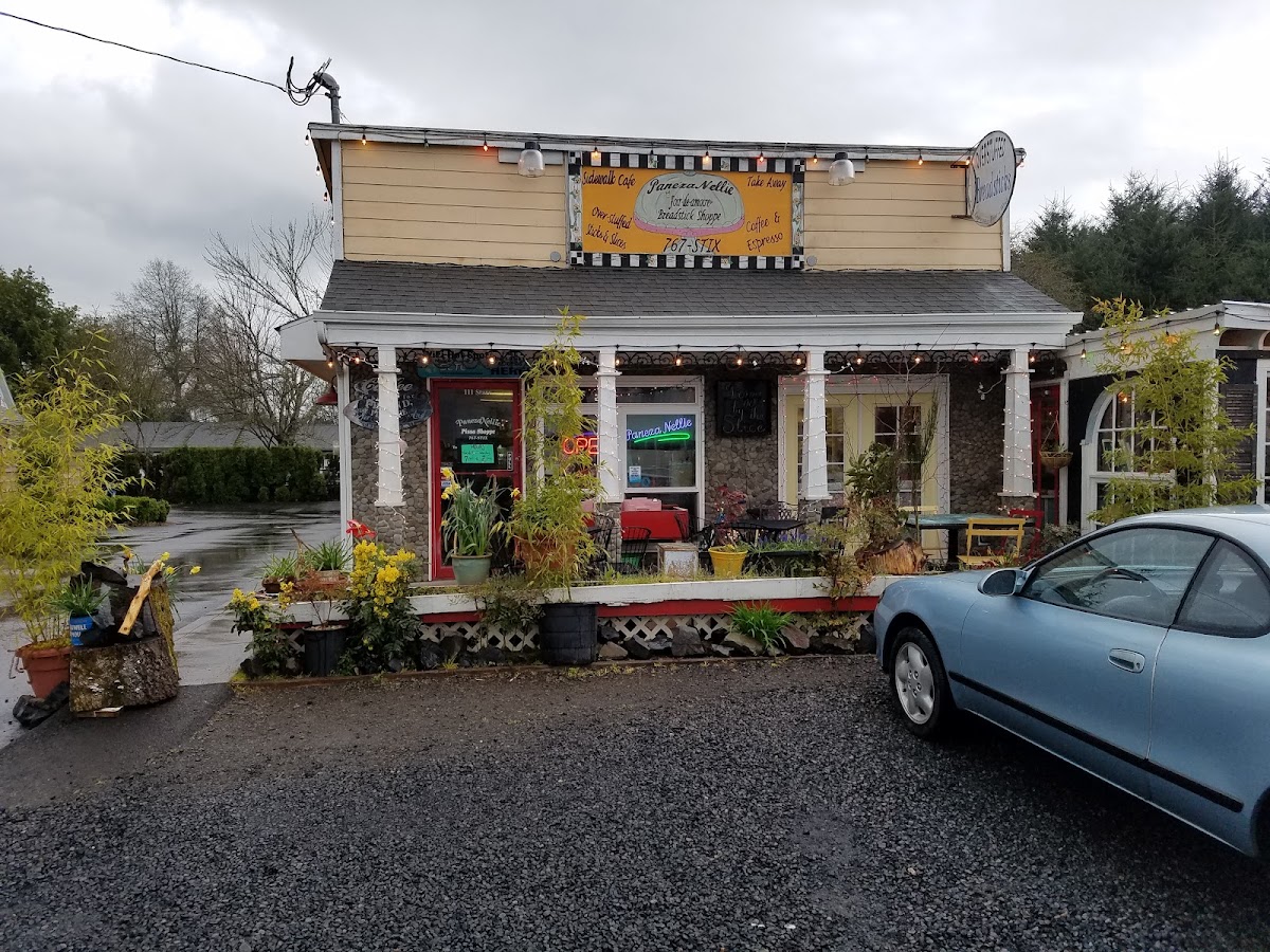 Panezanellie Breadstick Shoppe