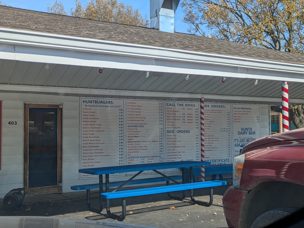 Hunt's Dairy Bar-3