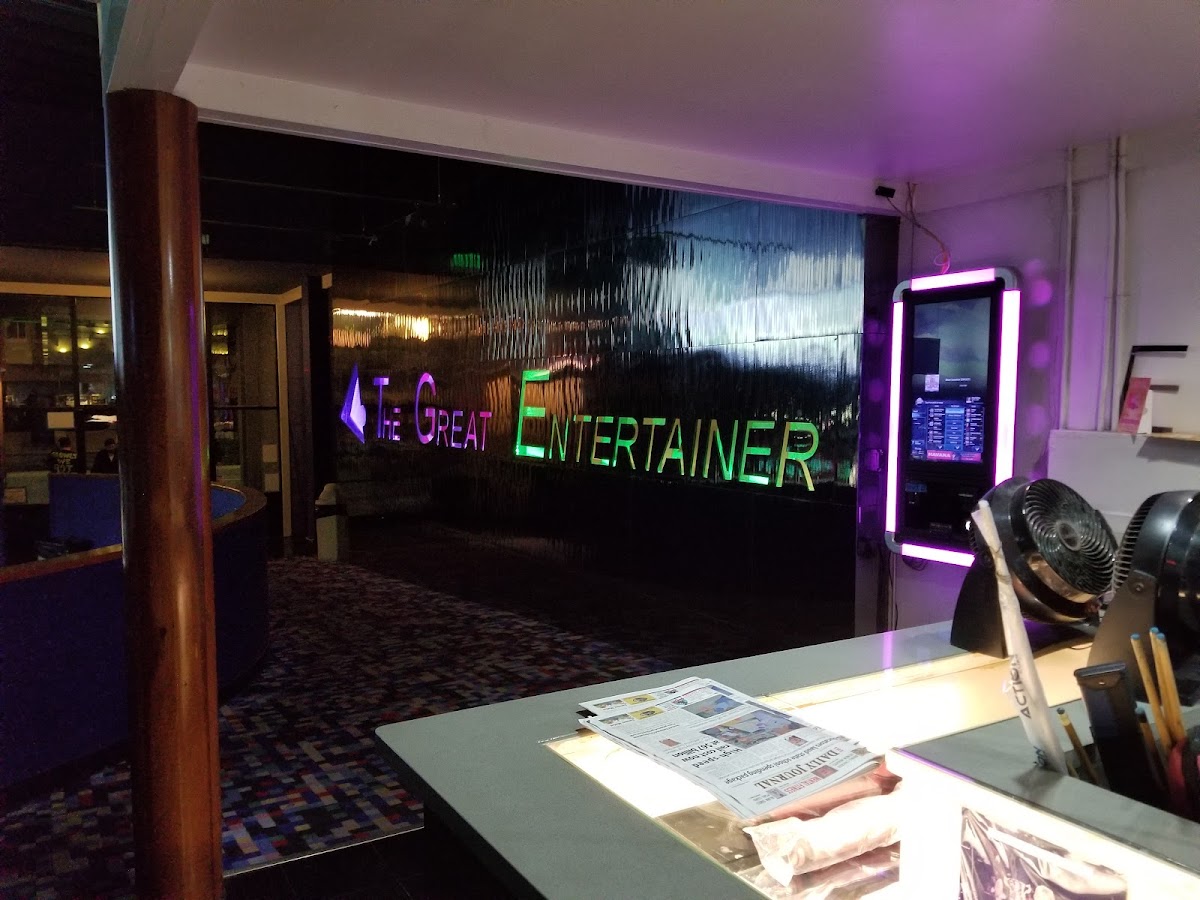 The Great Entertainer-5