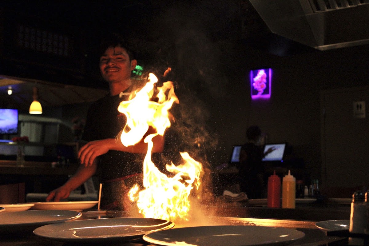 Yellowfin Sushi & Hibachi Grill-4