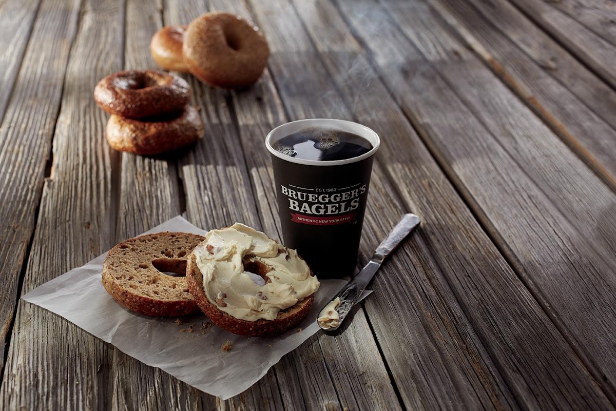Bruegger's Bagels-2