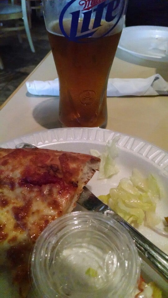 Gino Brothers Pizzeria & Bar-3