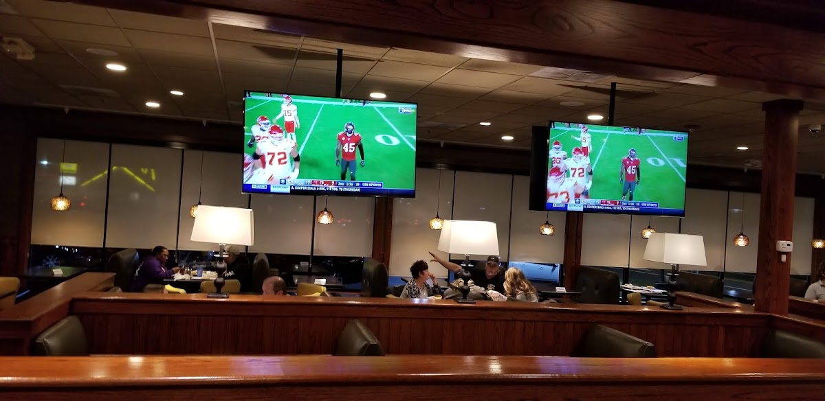 Trojan Diner And Sports Bar