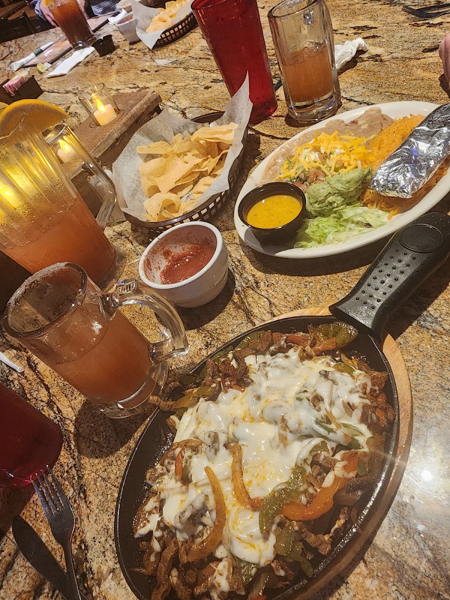 Mangos Cantina and Grill - Oxford-5