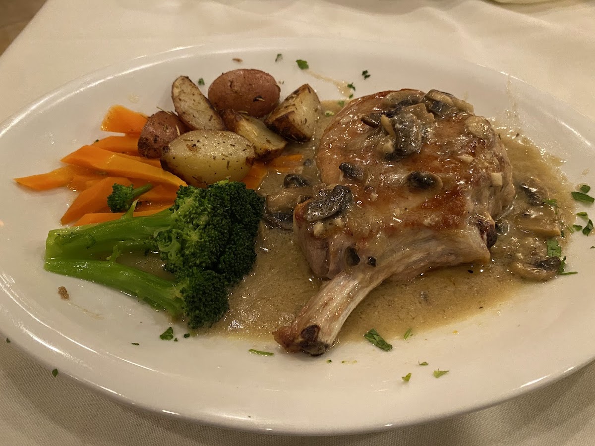 Riccio's Steak and Seafood-2