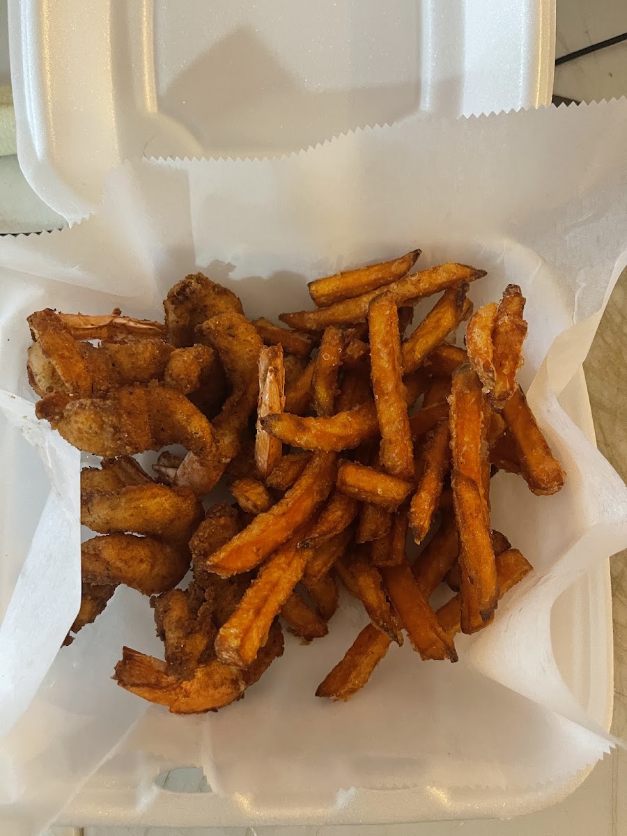 Bizini's Famous Steaks Seafood & Hoagies-3