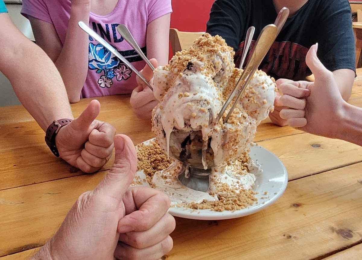 Michael's Ice Cream-4