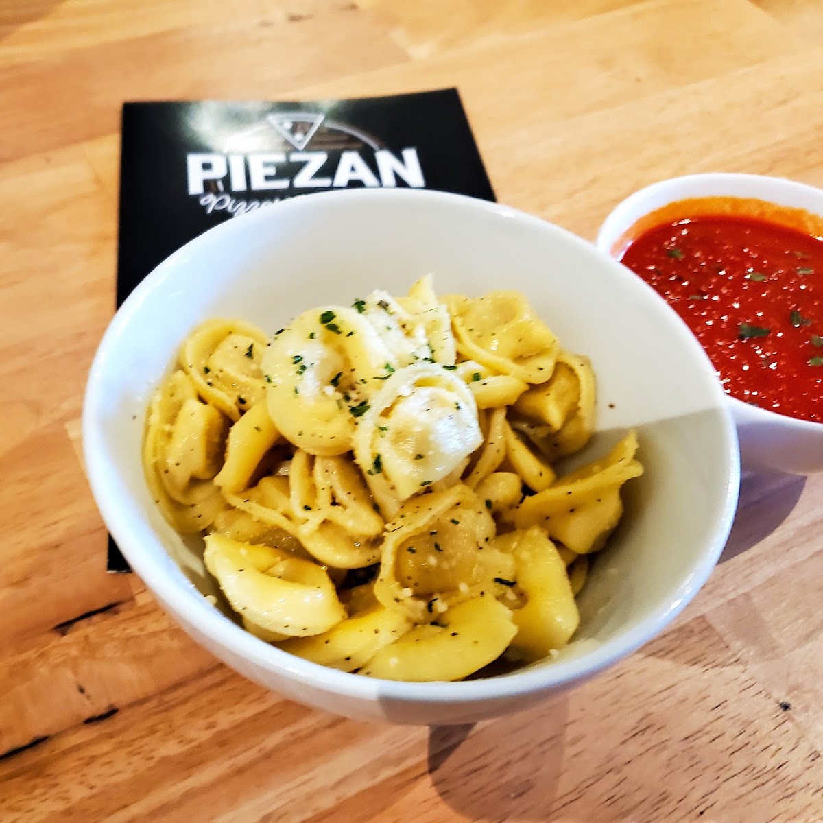 Piezan Pizzeria Italiano-2