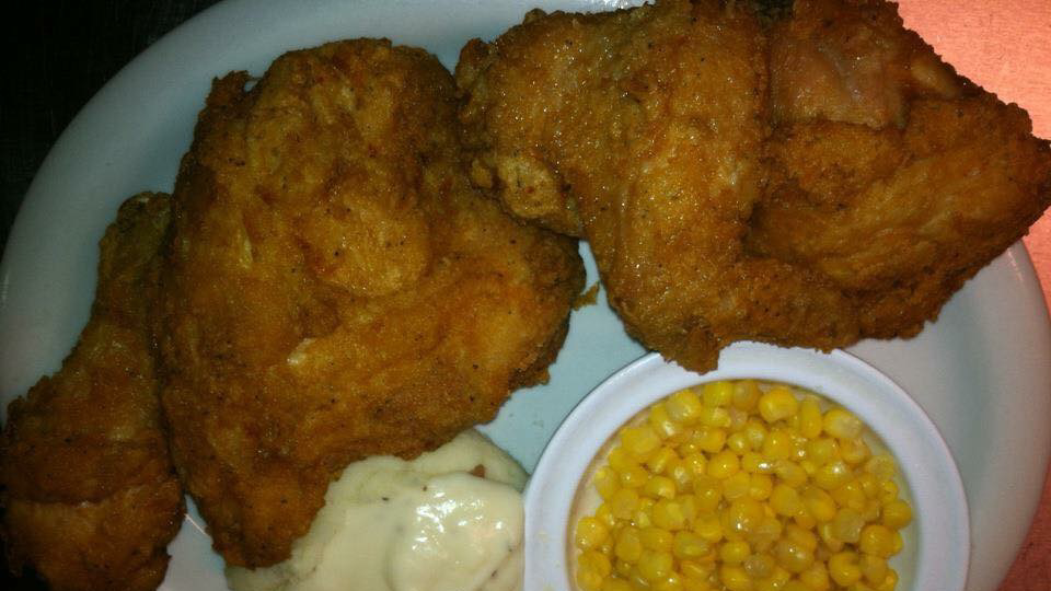 Lantern Pub Family Restaurant-2