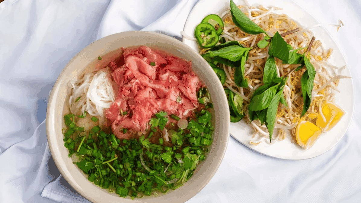 Hot Pho Restaurant-2