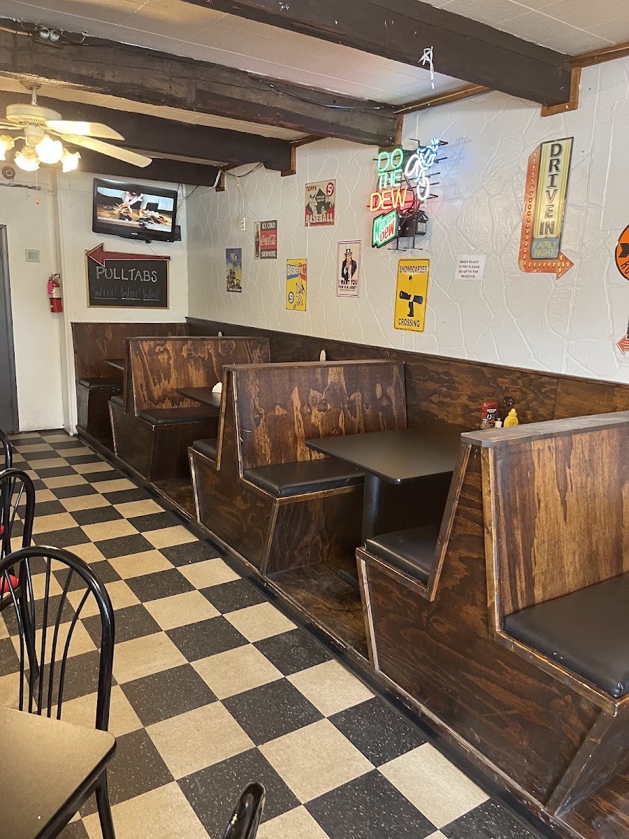 Brewskies Pub & Eatery