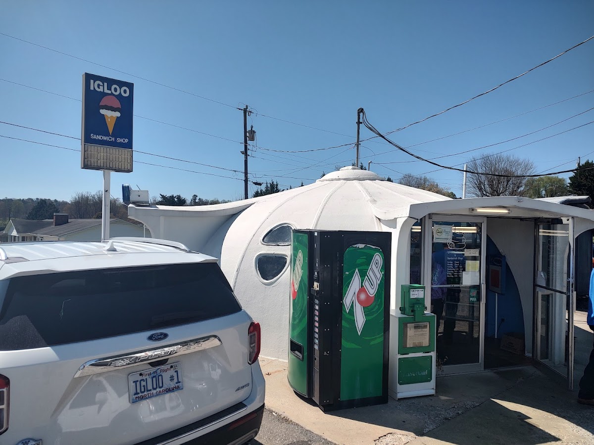Igloo Ice Cream & Sandwich Shop-3