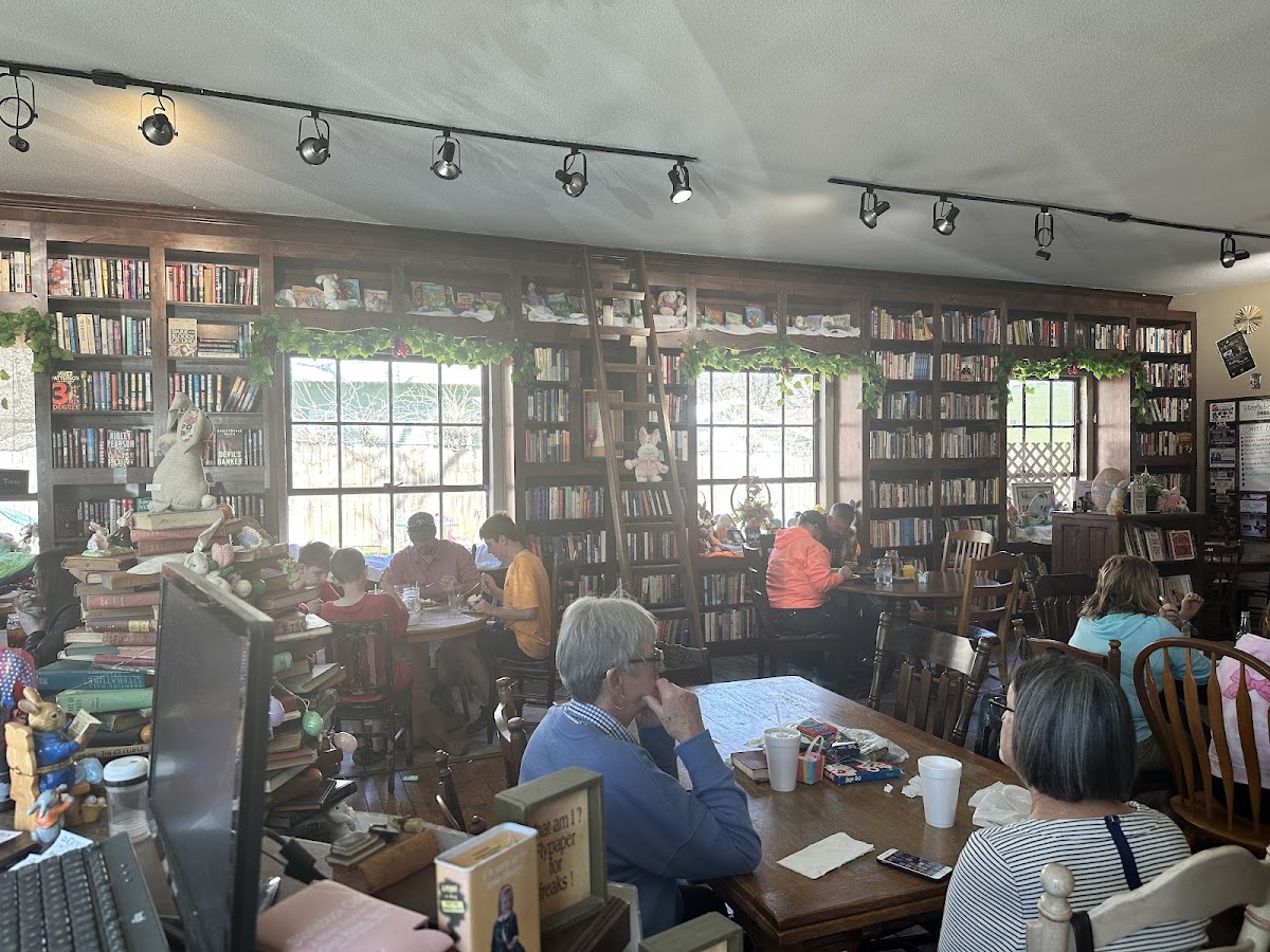 StorieBook Cafe-5