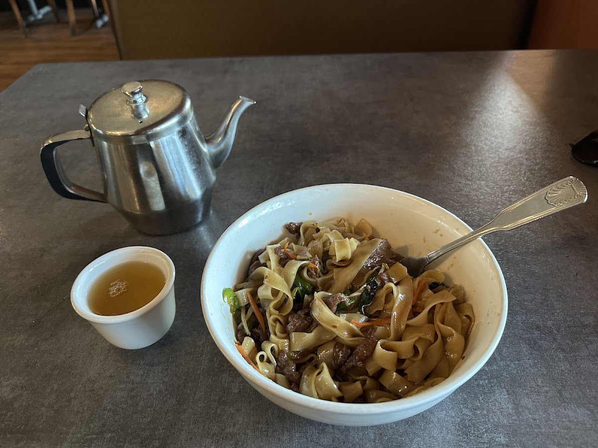 Golden Pine Chinese Restaurant-3
