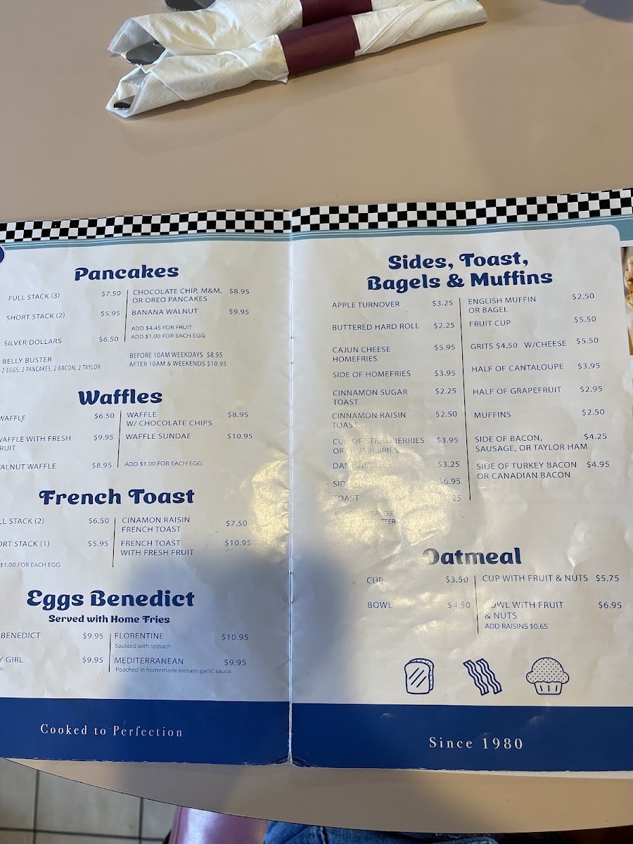 Paul & Christa's Diner & Family Restaurant-5