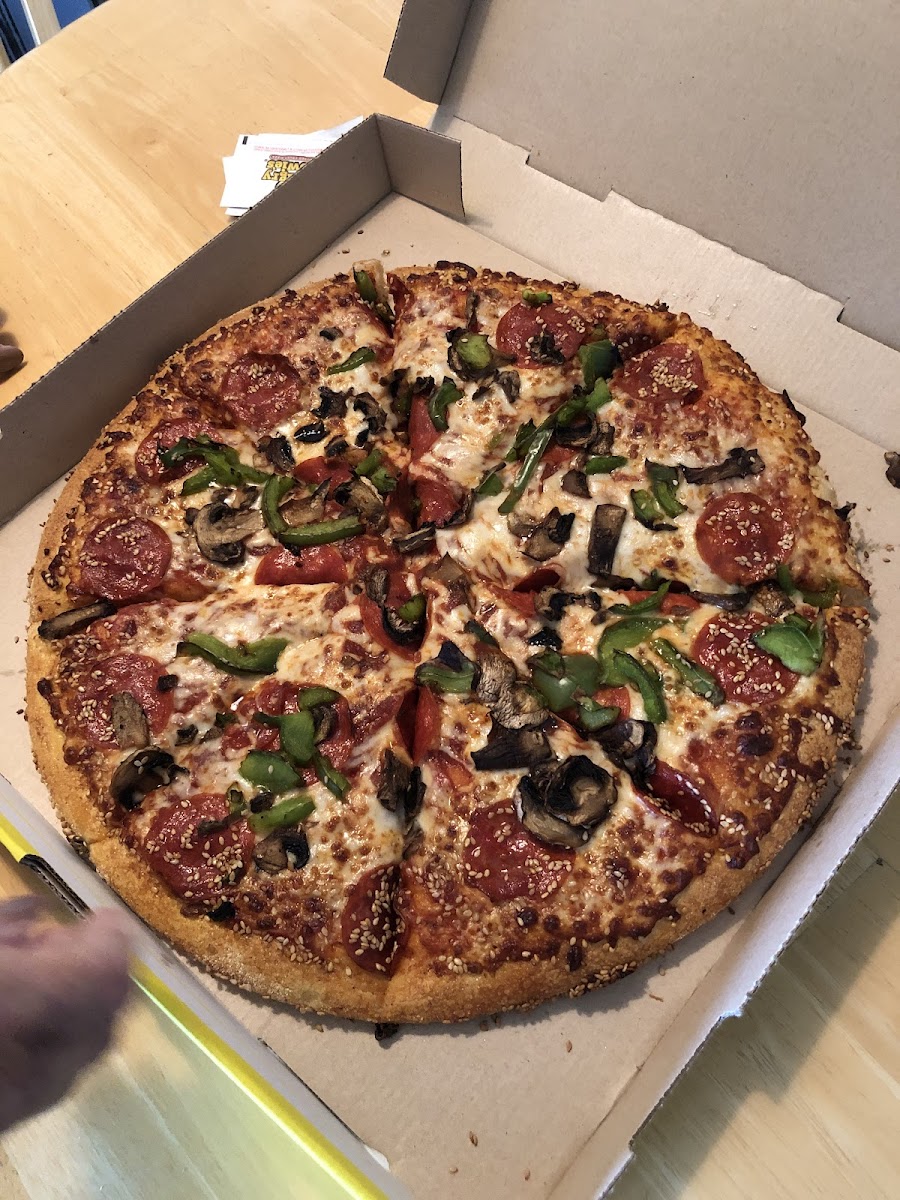 Hungry Howie's Pizza-4