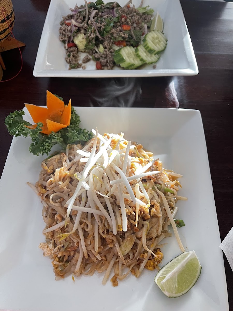 Sara Thai Restaurant-3