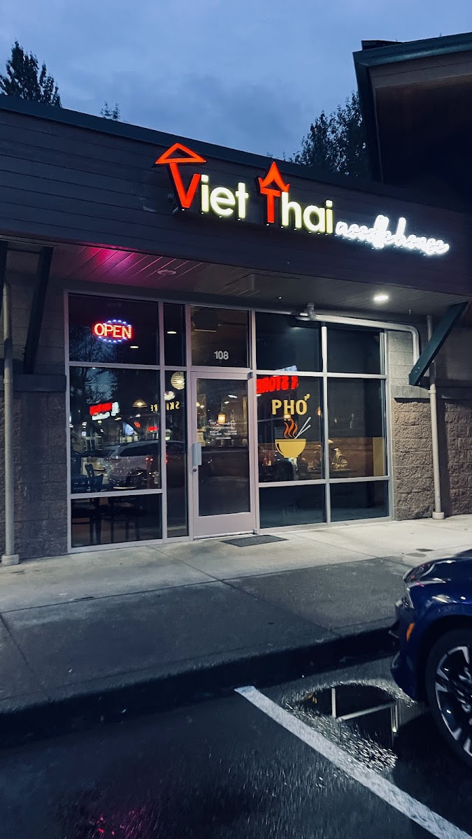 Viet Thai Noodle House-5