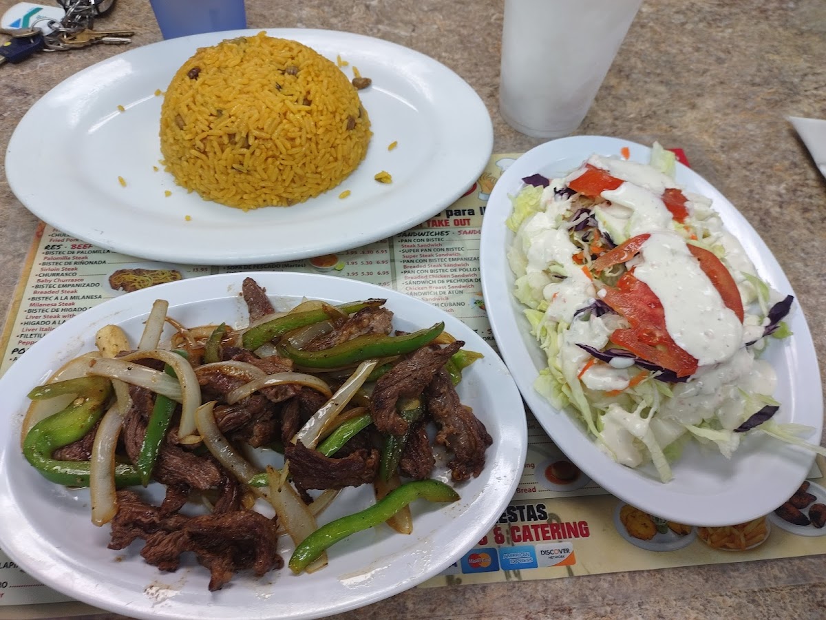 La Fama Cafeteria-3