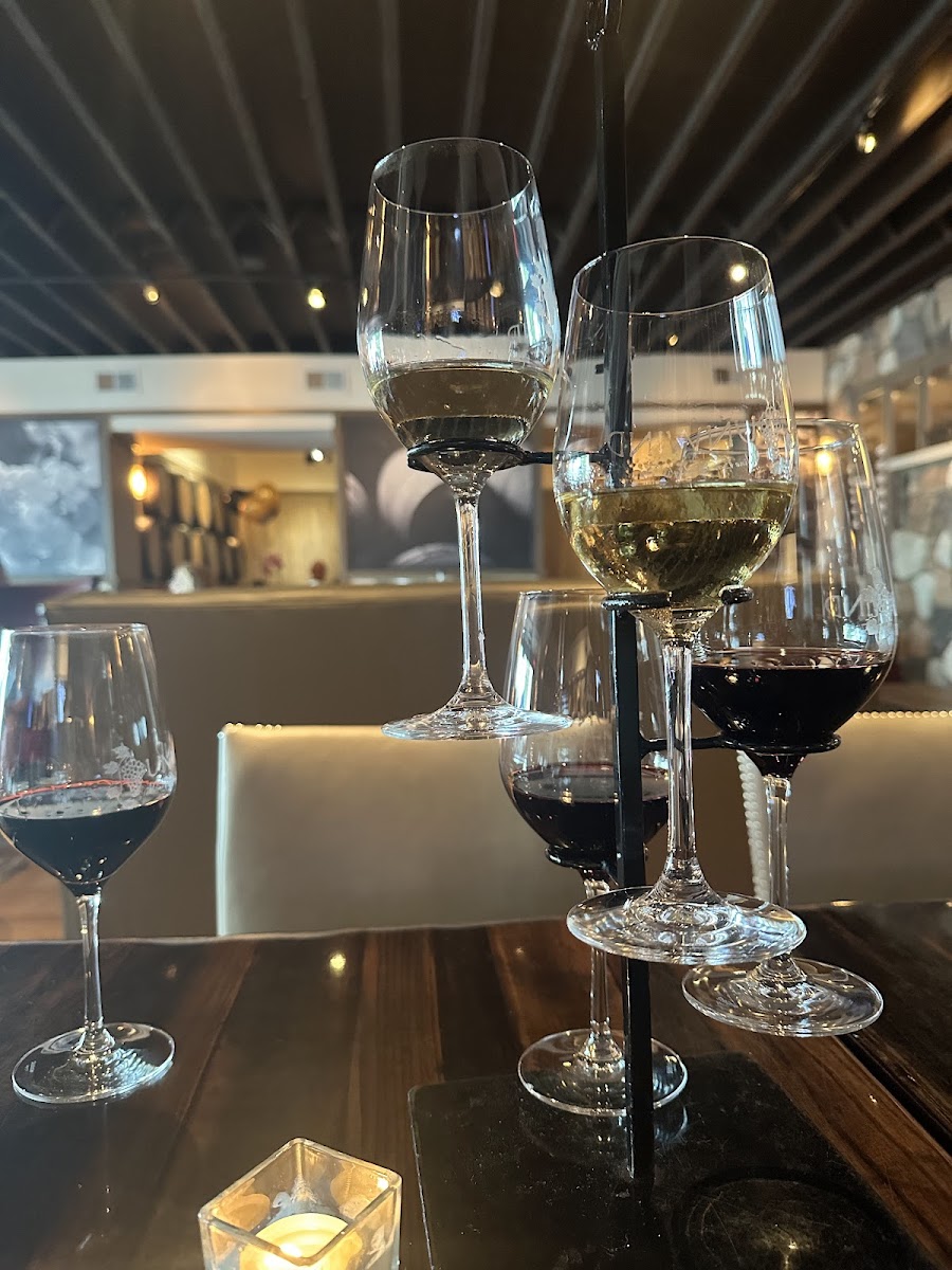 Unwind Wine Bar-4