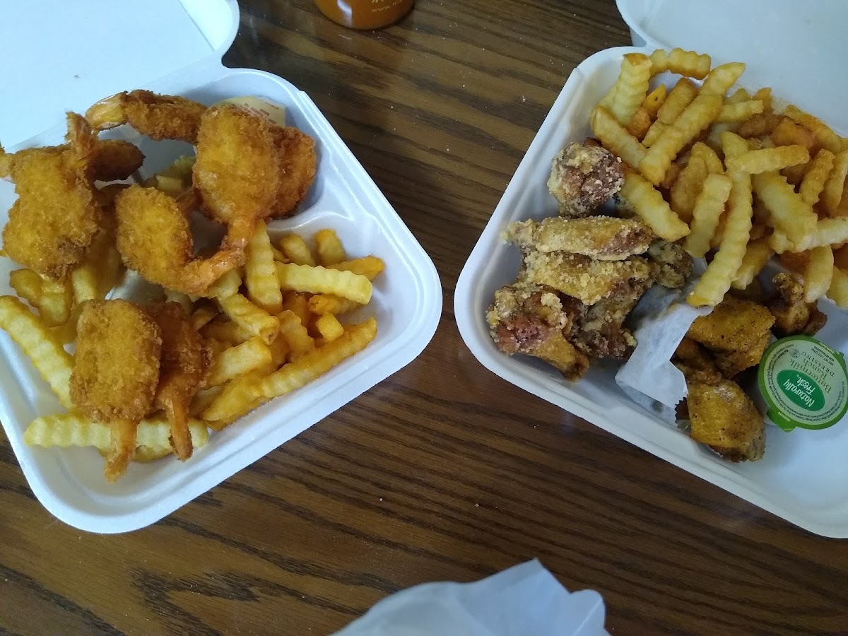Corners Wings Cafe-3