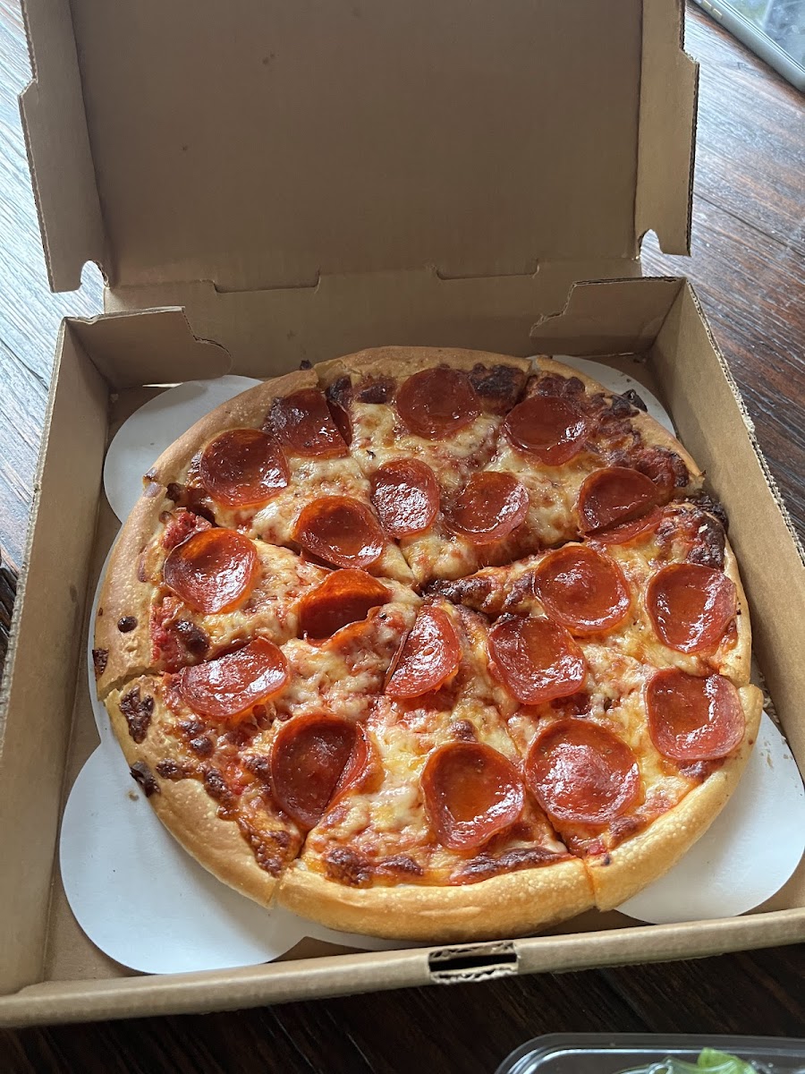 Yarmouth House of Pizza-2