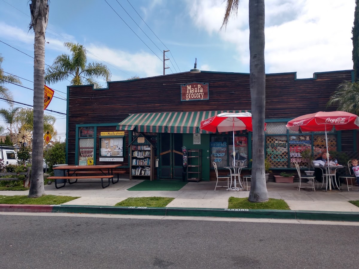 Ma 'n Pa Grocery-3