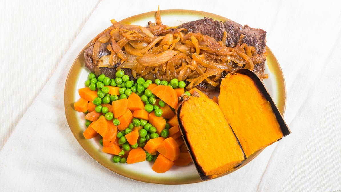 Regal Kosher Deli & Caterers-5