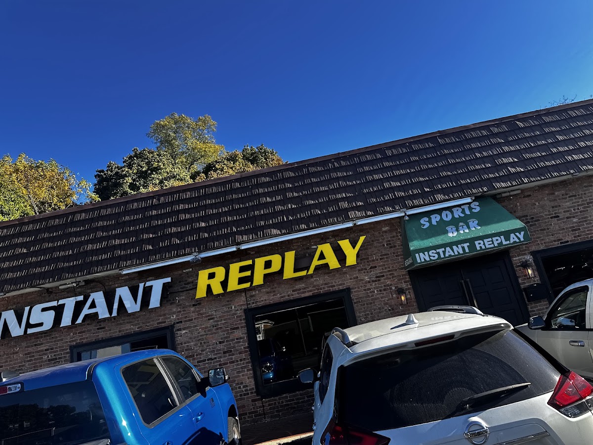 Instant Replay Sports Bar-5