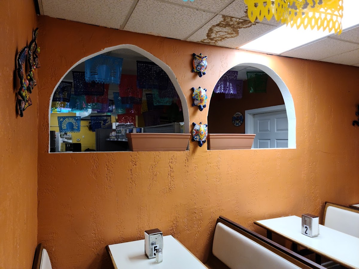 La Mexicana Grocery Store-3