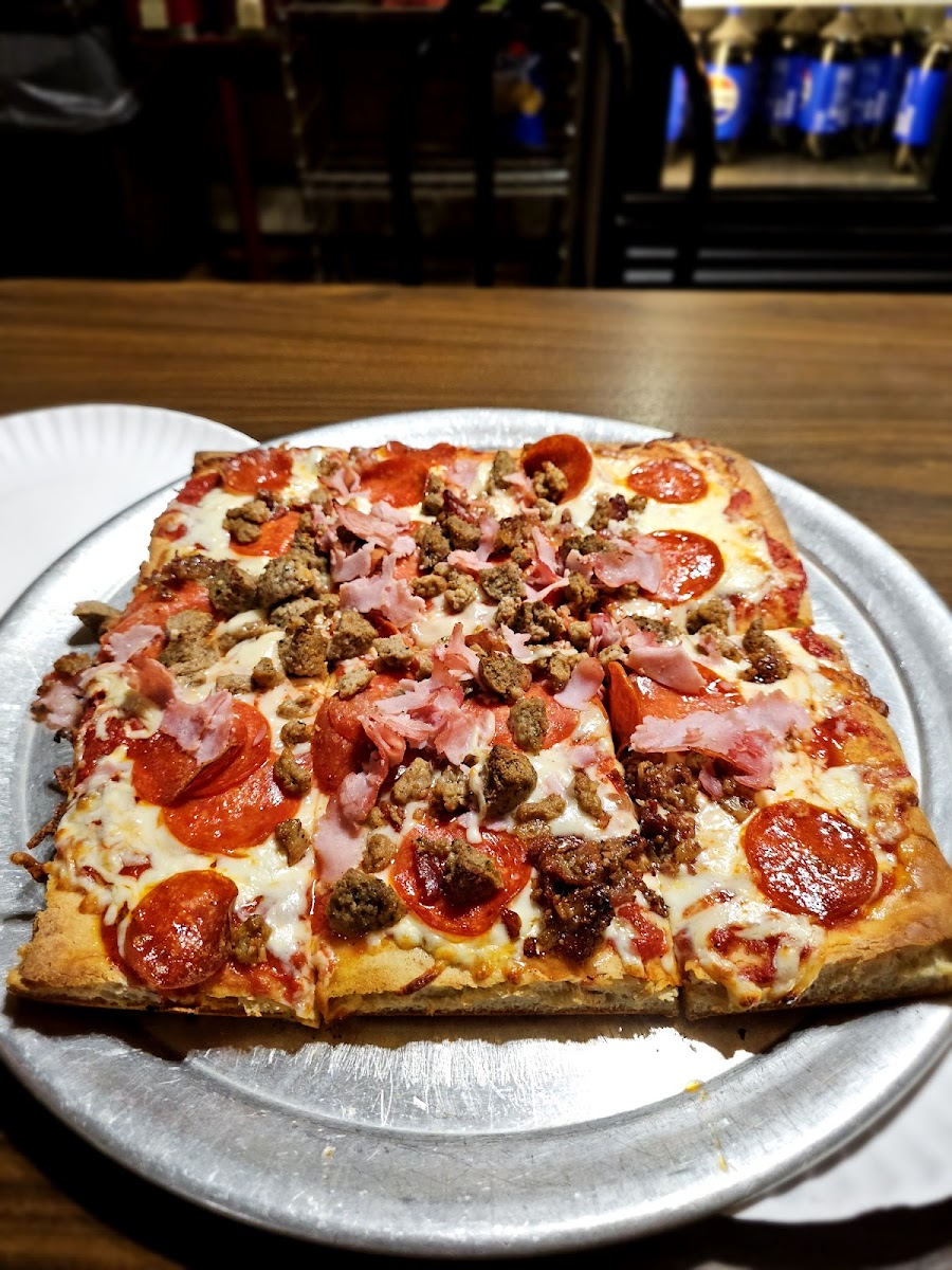Justino's Pizza-2