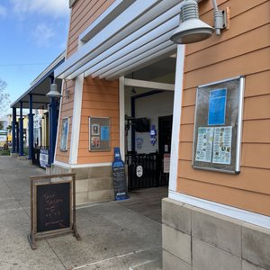 Angry Tuna Seafood Company