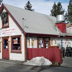 Broadway Cafe