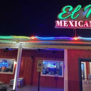 El Mejor Mexican Bar & Grill-3